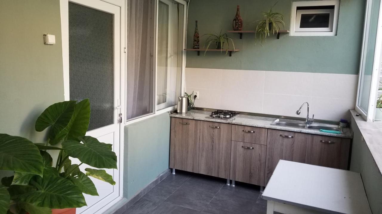 Guest House Green Rose Borjomi Exterior foto