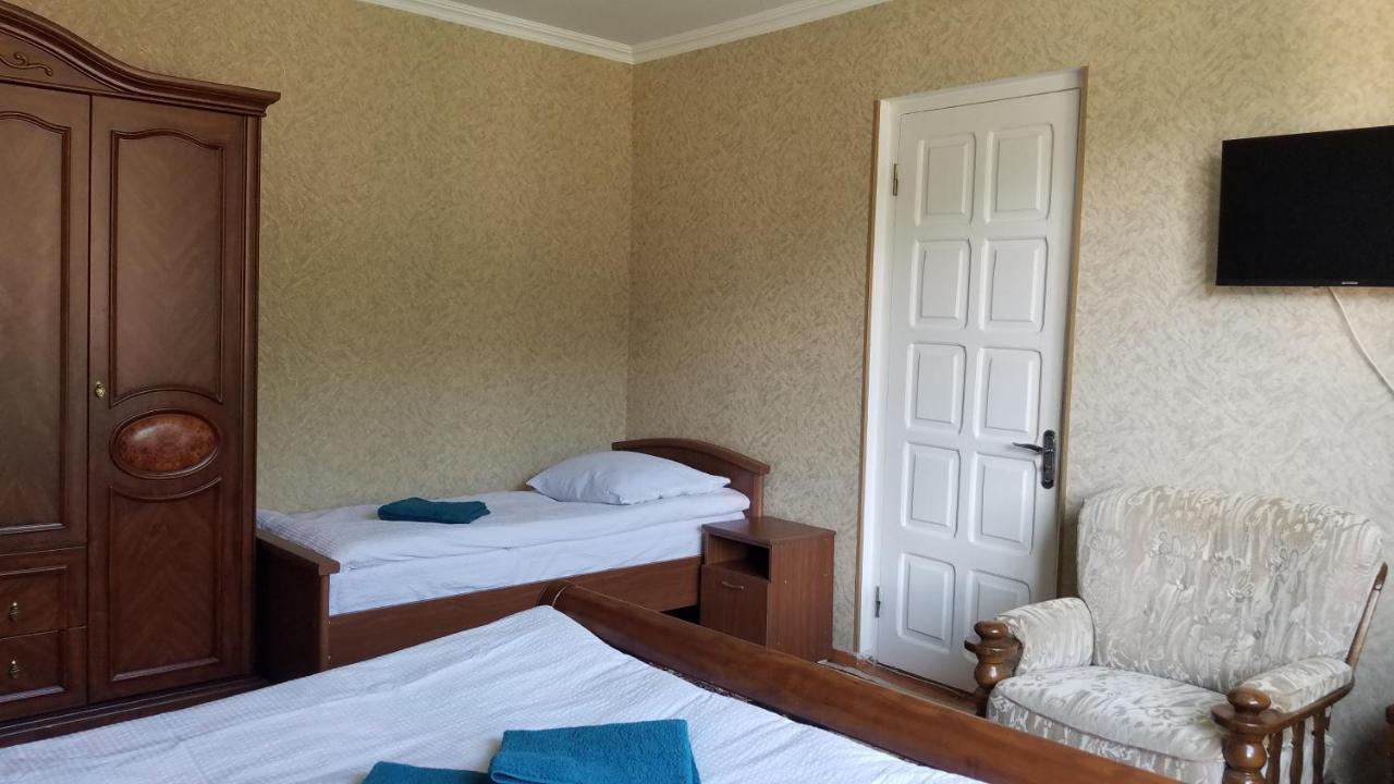 Guest House Green Rose Borjomi Exterior foto